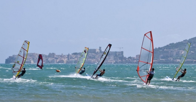 e-19641857-windsurf-e-vento14954446071935.jpg