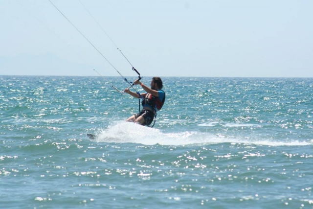  马塞罗成为众人瞩目的焦点 