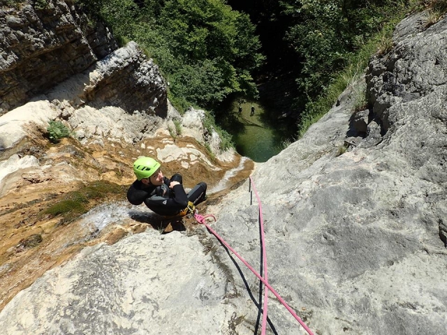  Canyoning au lac de Garde 