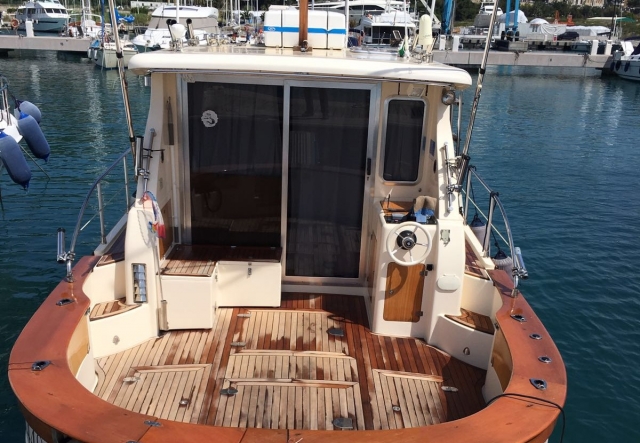  barco de madeira 