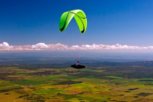  非常舒适的滑翔伞！ 