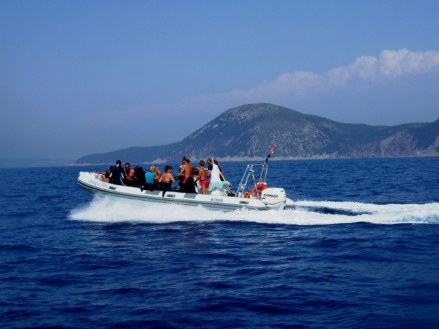  We leave for the dive 