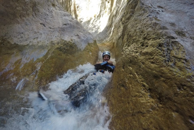 descente à travers les ruisseaux