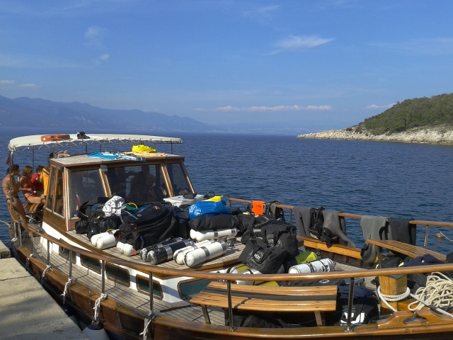  Cruises and Dims -99- Ejercicios en el mar 