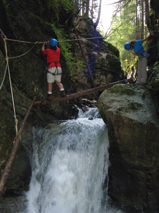  Canyoning 
