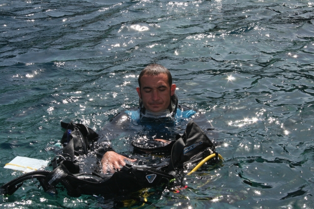  Lucky Luciano (PADI Instructor) 
