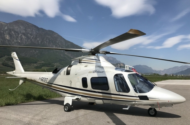  Elitaxi AW 109 
