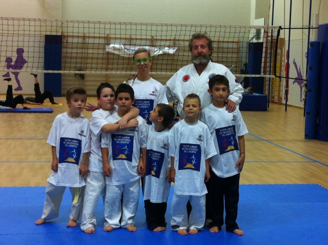  Ju-Jitsu 