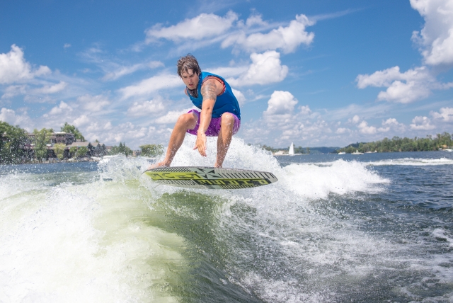 Wakeboard sul lago