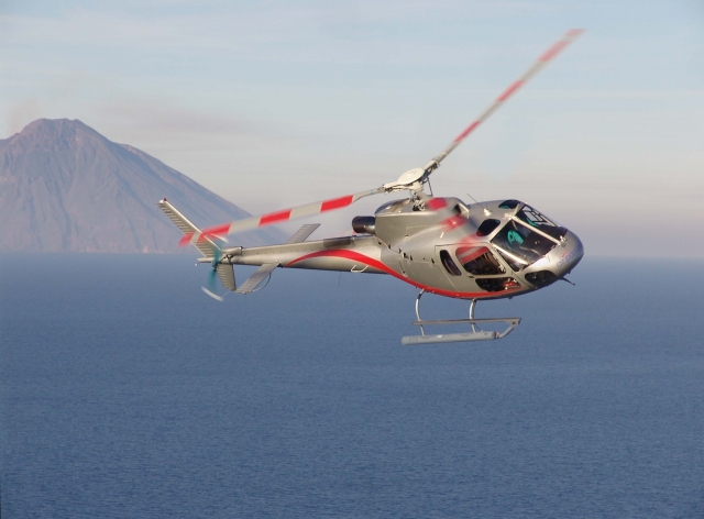  西西里岛直升机租借 