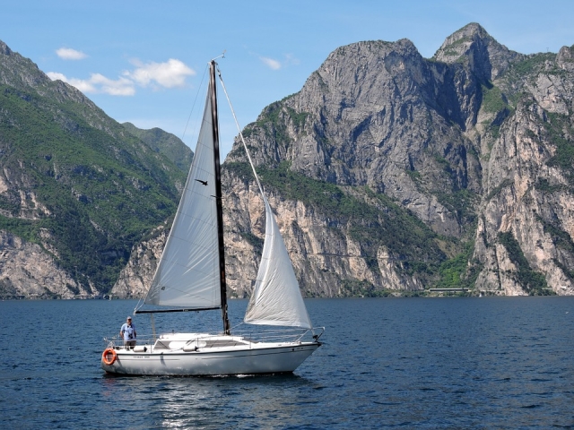  Segelboot 