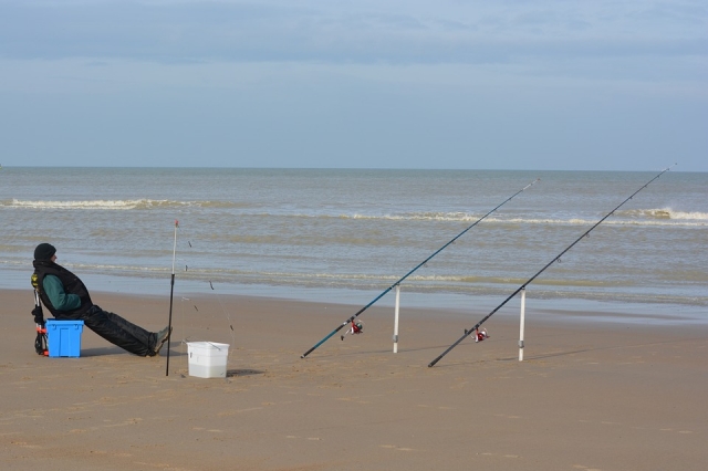 Pesca dalla spiaggia