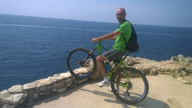  Beautiful experiences on two wheels 