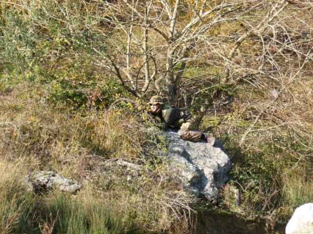 Giocatore del Team durante appostamento immortalato durante una partita