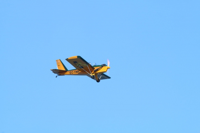  Volando en el azul 