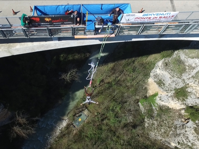 Salto bungee Abruzzo