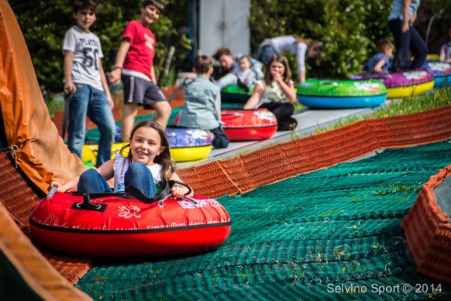 Attivitá parco giochi