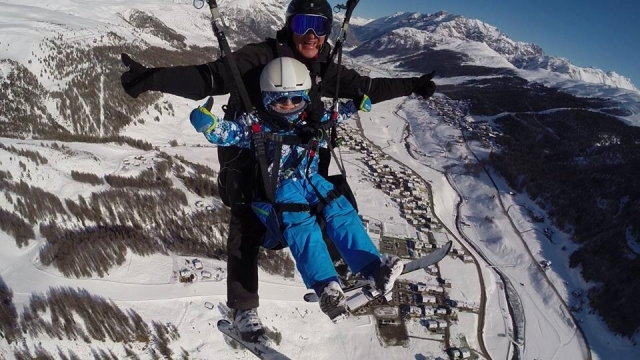 il volo in parapendio con i nostri piloti è per tutti