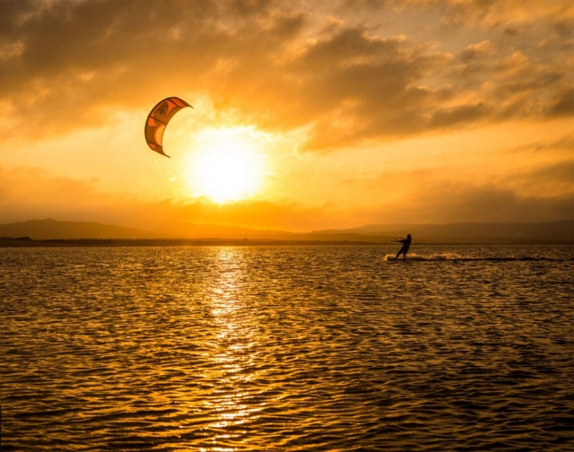  Sunset in the sea 