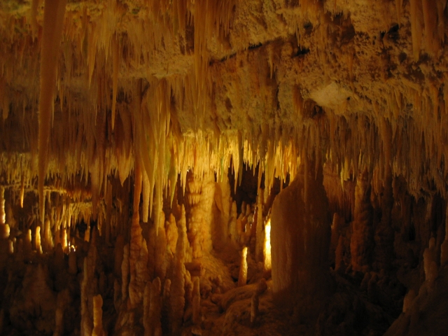 e-19720336-grotte-di-castellana14836111113751.jpg