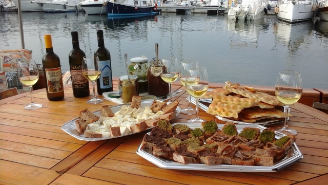  Dégustation de mets et vins 