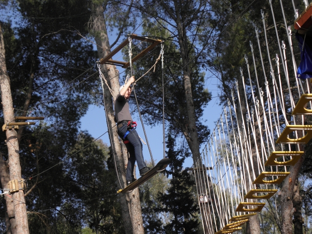  我们继续我们的路线 