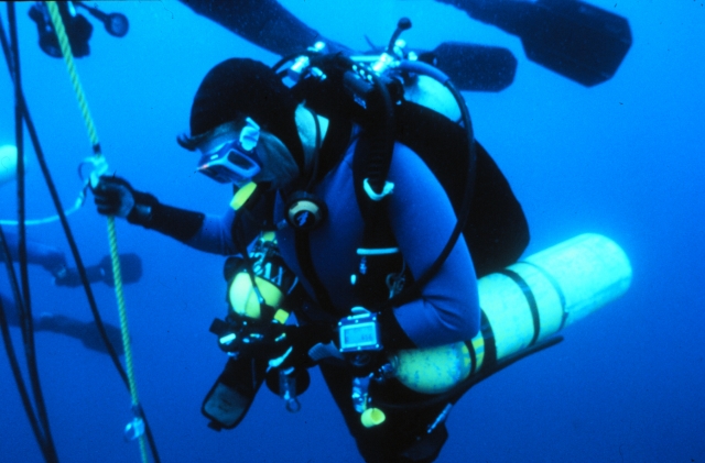 Scuba diving