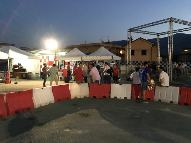  Night audience 