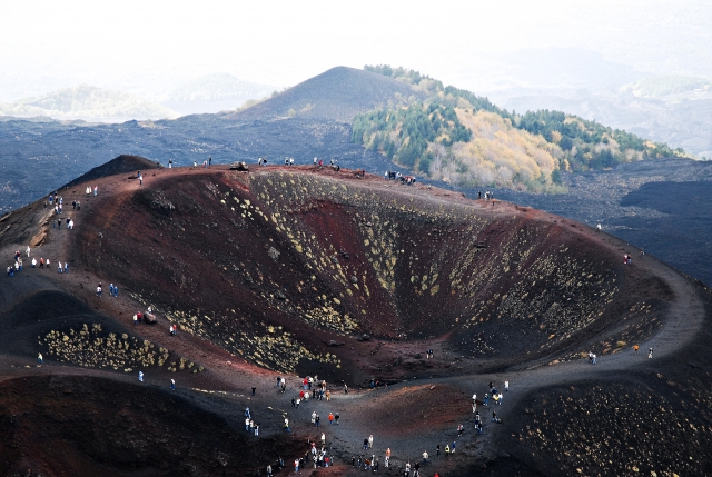  Crate of the Etna 