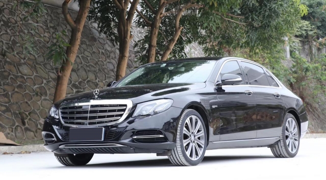  Mercedes y Clase 