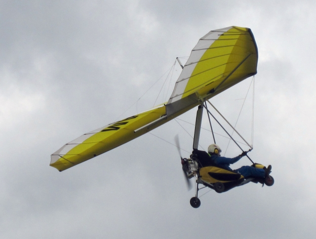  Ultralight in flight