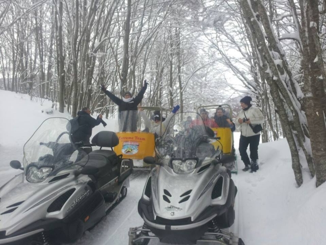 Escursione in motoslitta