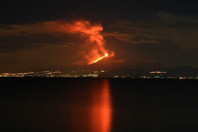  Eruption de l'Etna 