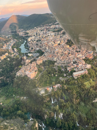 res_o-42651-voli-aereo_di_kiran-lauretta_17899008213208.jpg