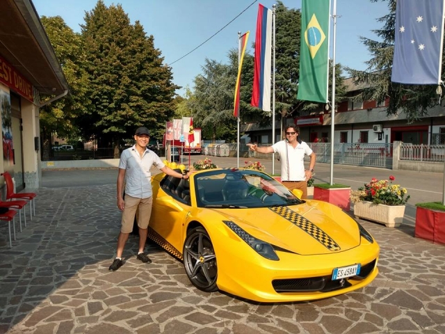 Bellissima auto da corsa