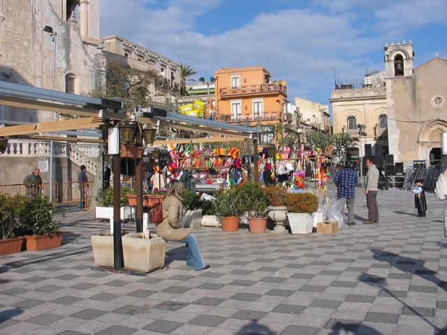  Besuchen Sie mit uns das Zentrum von Taormina 