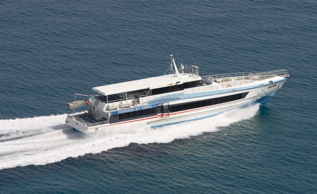 e-19738759-nave-mistral-2-1-165718513016571865257599.jpg