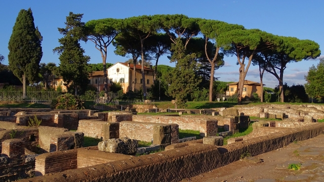  Área arqueológica de Ostia Antica 