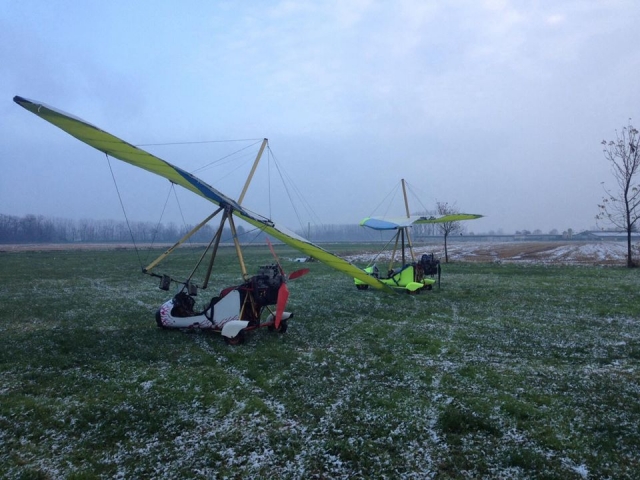 Matin d'hiver en deltaplane 
