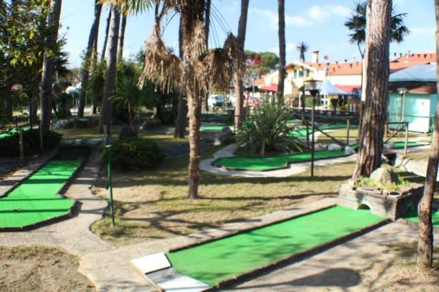  mini golf 