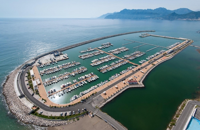  Der Hafen 