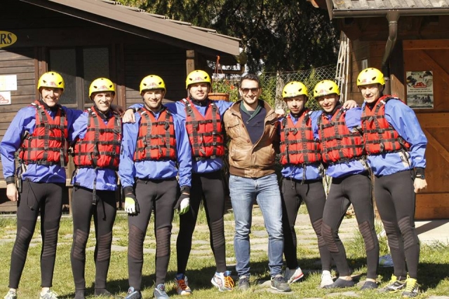 Foto di gruppo prima della partenza
