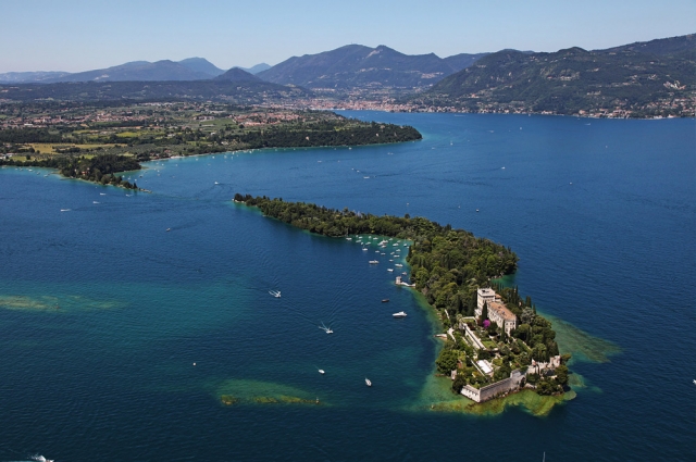 Naviguer sur l'île de Garde 
