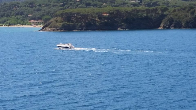  en el medio del azul 