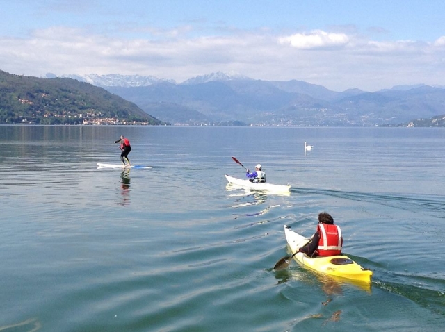  en el lago en Canoe 