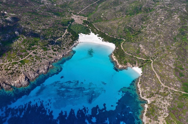 e-19742051-asinara-vista-dall-alto15002922342268.jpg