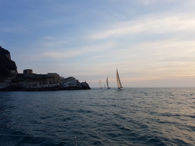  Sailing on the lake 