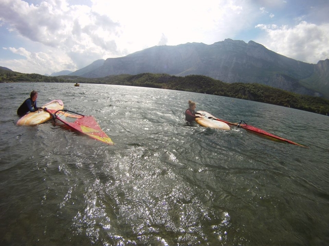  Lecciones de Windsurf en Lake Cavedine 