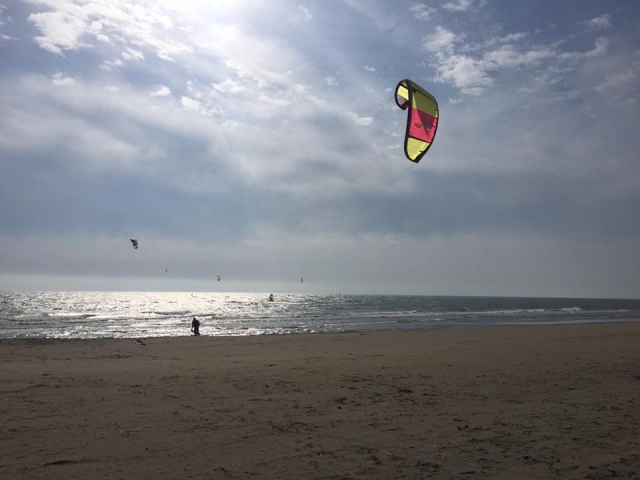 Kitesurf sul litorale romano