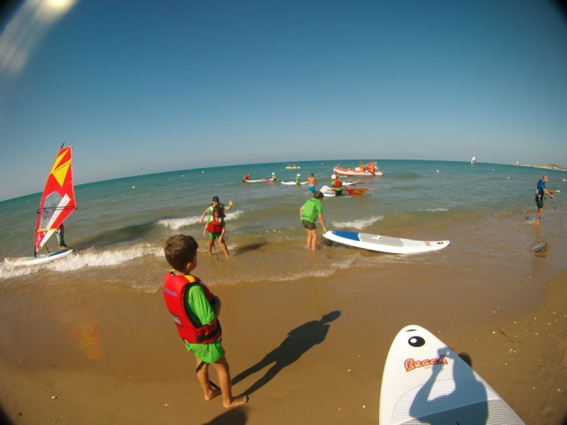  Ready for paddle surf adventure 
